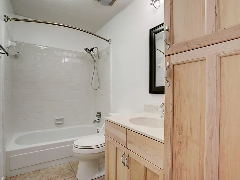 121 Misty Brook Ln — Photo 18