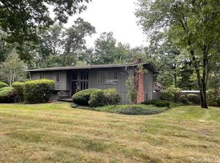 2 Sylvia St, Newburgh, NY 12550