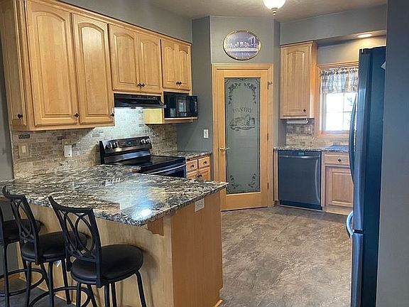 5th image of 2818 River Forest Hills Dr