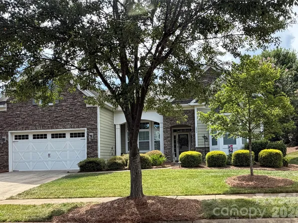 4804 Star Hill Ln, Charlotte, NC 28214