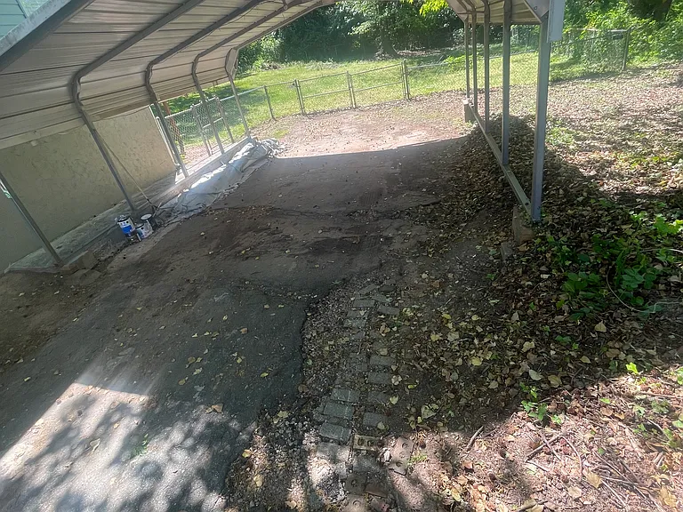 15 Claremont Dr — Photo 2