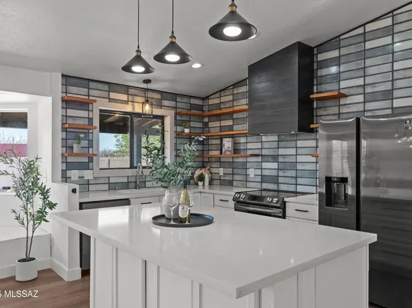 741 Via Vanilla, Rio Rico, AZ 85648