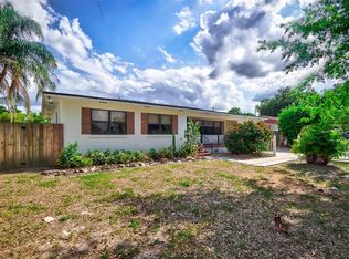 616 Avenue E SE, Winter Haven, FL 33880