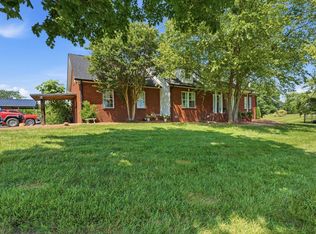 5017 Somerville Rd, Cross Plains, TN 37049