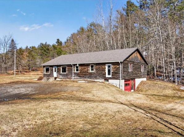 127 Gardiner Road, Wiscasset, ME 04578