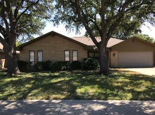 2118 Southmoor Dr, Carrollton, TX 75006