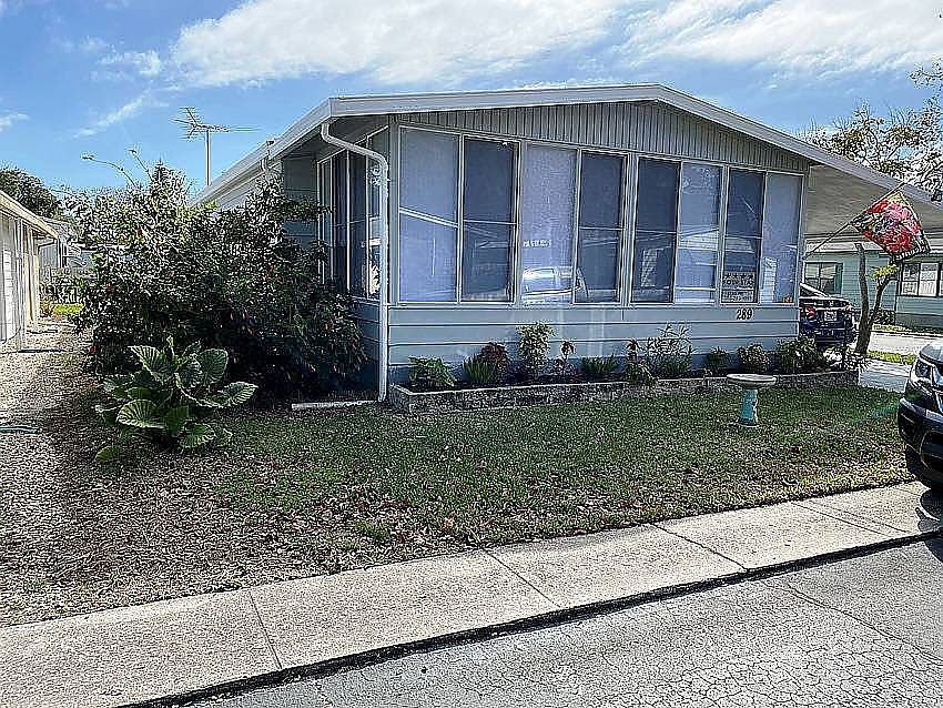 1st image of 1000 Walker St #289