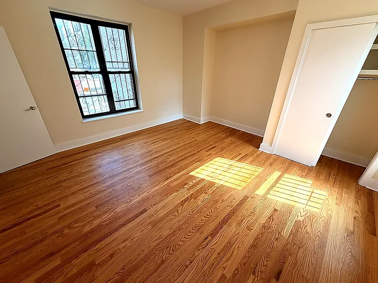 149 E 116th St #4 — Photo 3