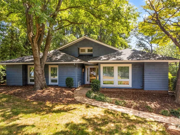 501 Northwest Dr, Davidson, NC 28036