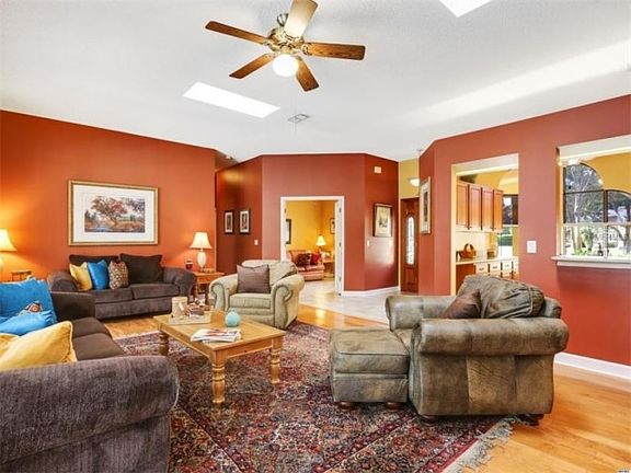 5th image of 1270 Deer Lake Cir