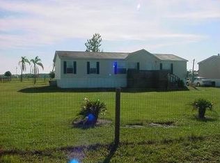 896 NE 104th Ct, Okeechobee, FL 34974