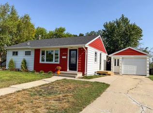 1625 6th St SW, Minot, ND 58701