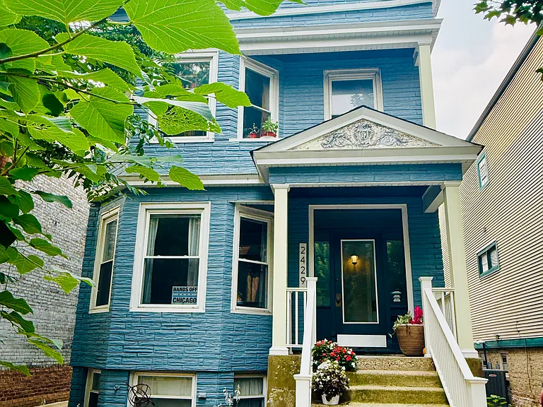 2429 W Leland Ave #2 — Photo 5