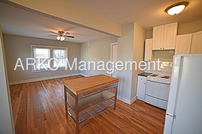 1st image of 3713 Summit St APT 203