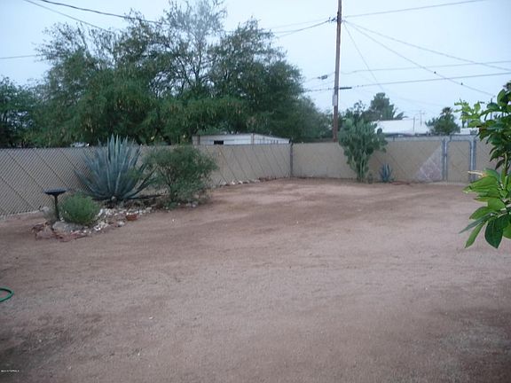 5th image of 426 E Knox Dr