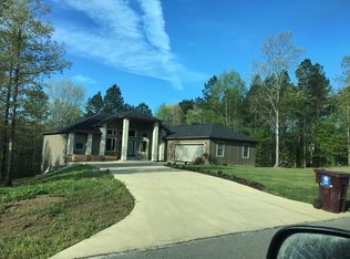 448 Demuth Ln, Benton, AR 72019