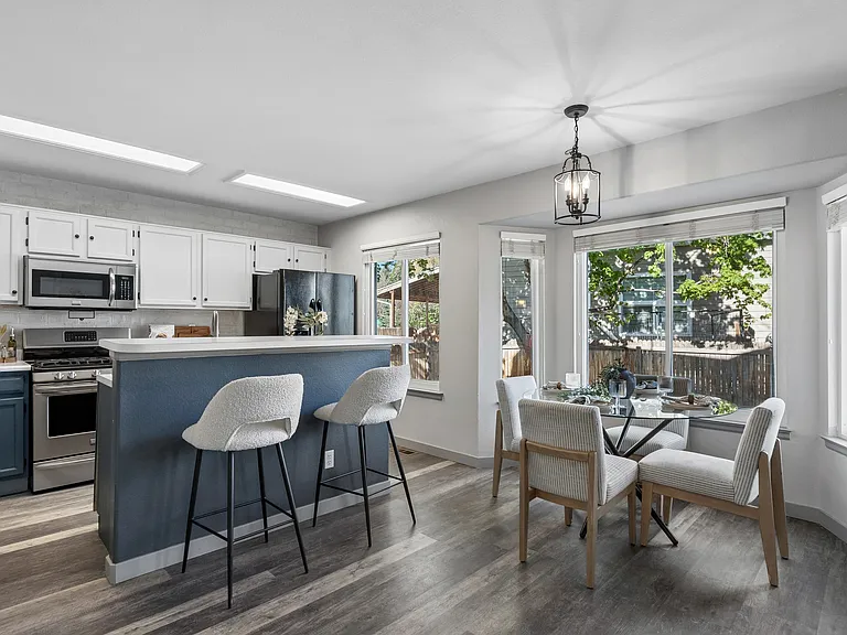 5247 E Hamilton Ave — Photo 11