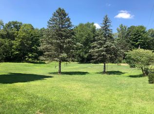 12446 Aalfs Rd, Buchanan, MI 49107