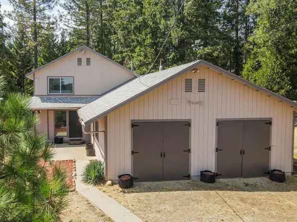 230 Mary St, Trinity Center, CA 96091