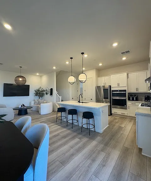 1598 Crowned Eagle St — Photo 14