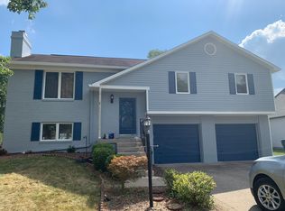 8929 Sunglow Ct, Indianapolis, IN 46231