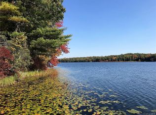 Browning Blvd, Highland, NY 12528