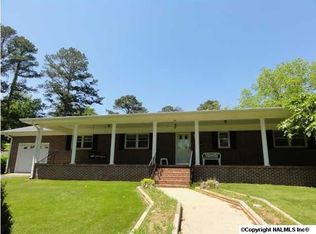 134 Gullion Rd, Union Grove, AL 35175