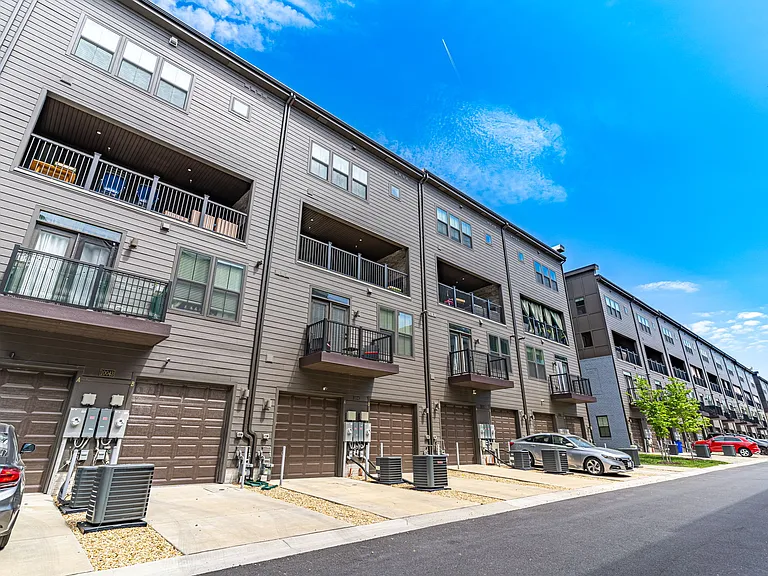 10041 Ruffian Way #A — Photo 12
