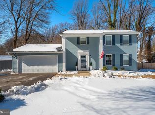 136 Collington Ct, Arnold, MD 21012