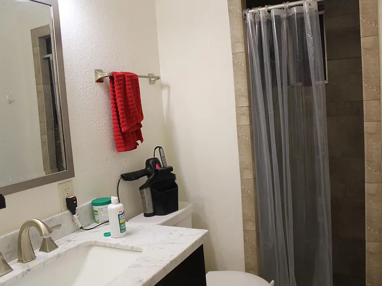 Bedroom 2 Bath