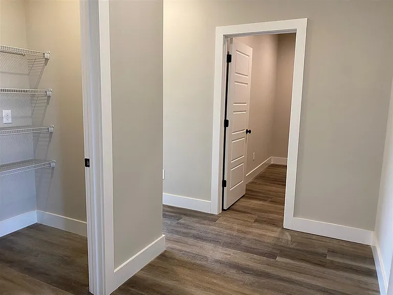 476 Cedar Hollow Dr — Photo 12