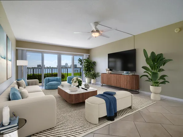 801 Lake Shore Drive #108, Lake Park, FL 33403