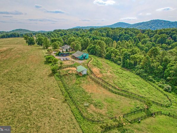 3959 Cobbler Mountain Rd, Delaplane, VA 20144