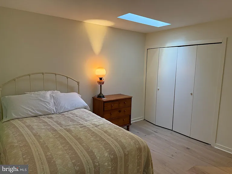 2111 Mason Hill Dr — Photo 23