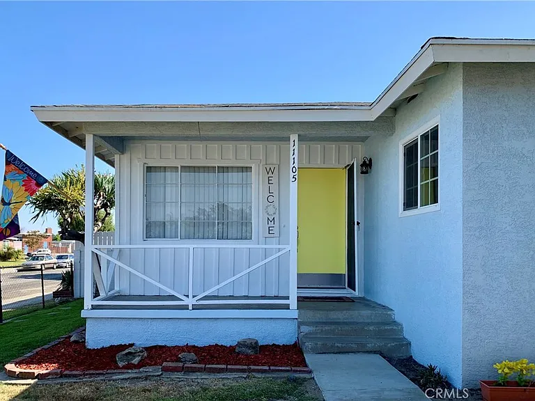 11105 Milano Ave — Photo 2