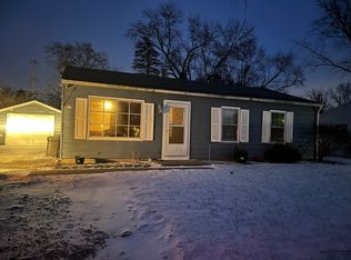 1704 Clover Ln, Champaign, IL 61821