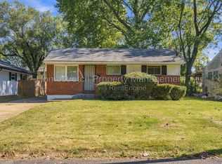 10632 Glen Garry Rd, Saint Louis, MO 63137
