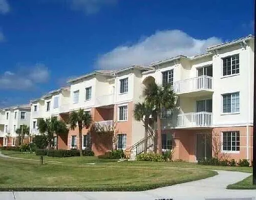 4203 Myrtlewood Cir E #4203 Photo 1