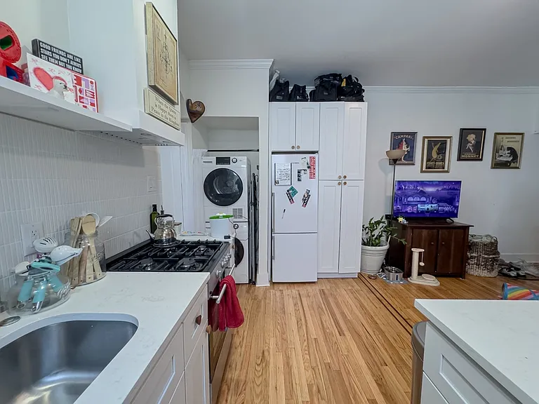 1223 N Franklin St #2R — Photo 10