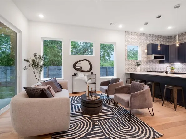 4513 S 3rd St #2, Austin, TX 78745