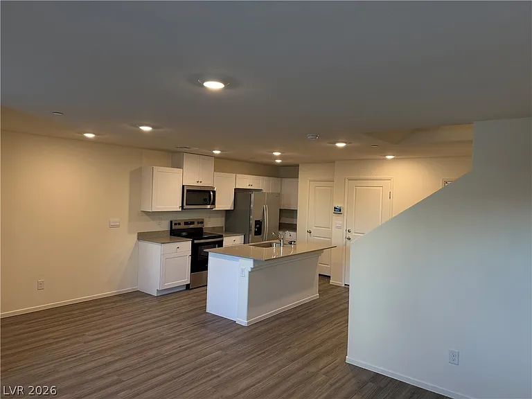 1912 Alouette Vista St — Photo 10