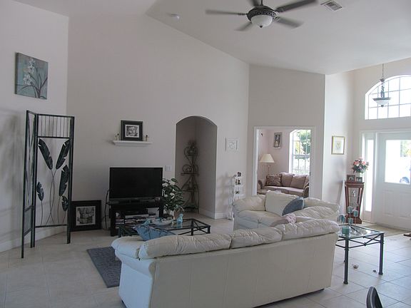 2nd image of 2225 SE 2nd Ter
