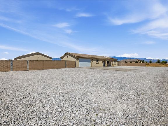 2nd image of 1310 E Carson