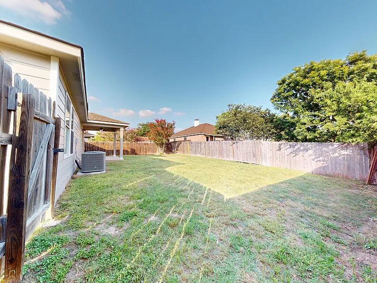 145 S Willow Way — Photo 37