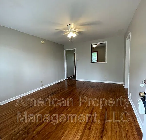 523 E Duncan St — Photo 4