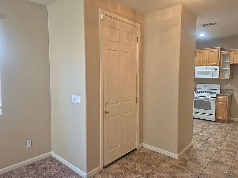 3616 Sardinia Island Way — Photo 4