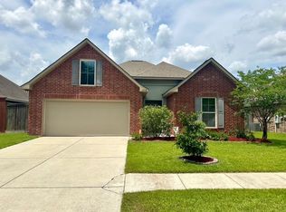 12249 Grand Wood Ave, Gonzales, LA 70737