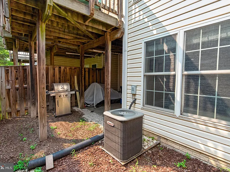 13719 Maple Sugar Ln — Photo 15