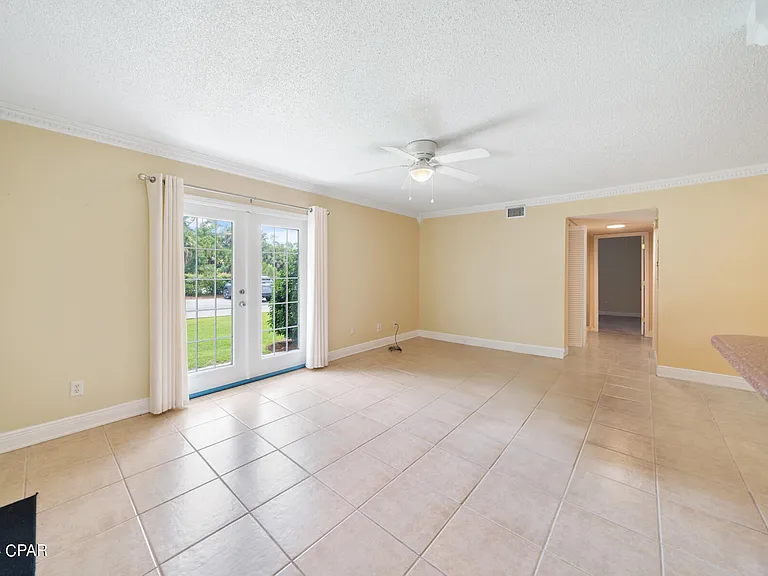 2100 W Beach Dr #I101 — Photo 8