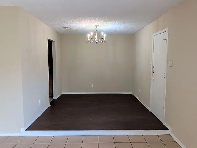 4329 Segura Ct S — Photo 3